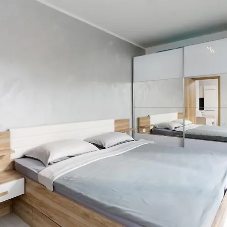 Apartament Alex & Betty *