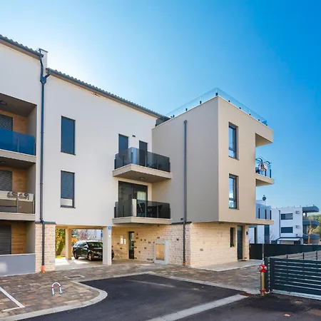 Apartment Alex & Betty Medulin